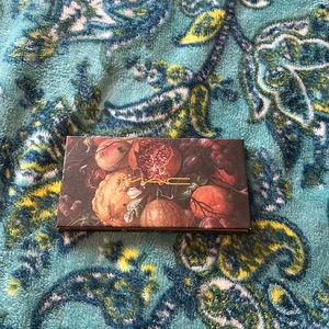 MAC cosmetics feast your eyes limited edition eyeshadow palette